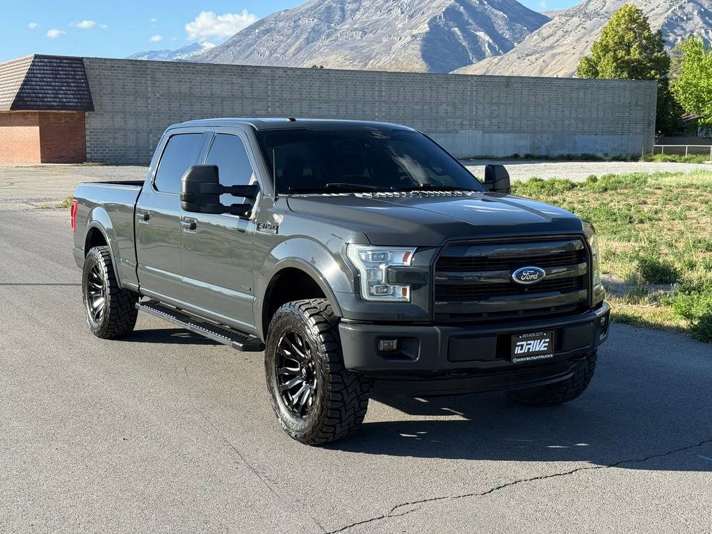 Used 2016 Ford F150 Lariat w/ Equipment Group 502A Luxury AWD/4WD image 2