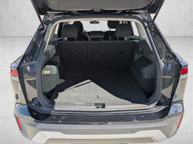 Used 2025 Volkswagen Tiguan S w/ 18" Wheel Package FWD image 6