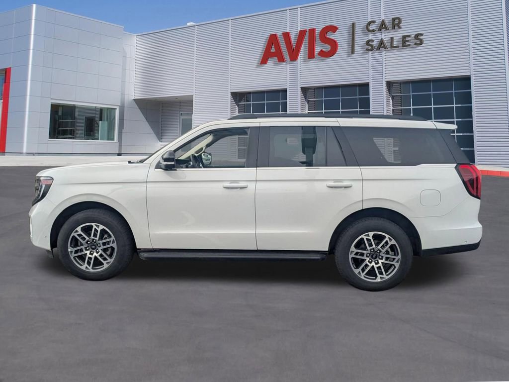 Used 2025 Ford Expedition Active image 10