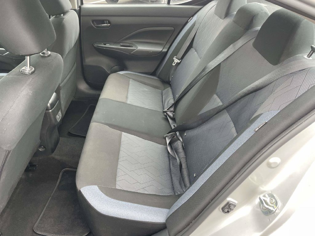 Used 2025 Nissan Versa SV FWD image 12