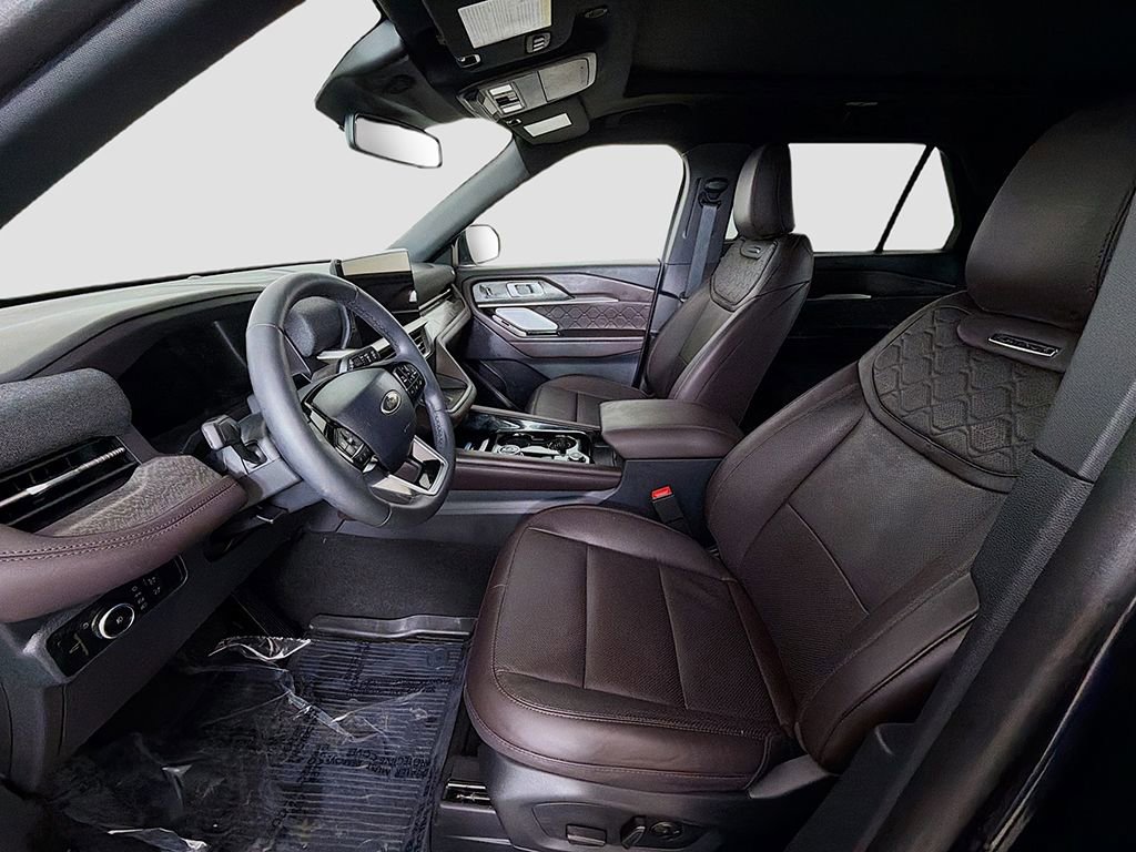 Used 2025 Ford Explorer Platinum w/ LUX Leather Package image 24