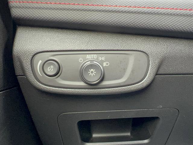 Used 2024 Chevrolet TrailBlazer RS image 27