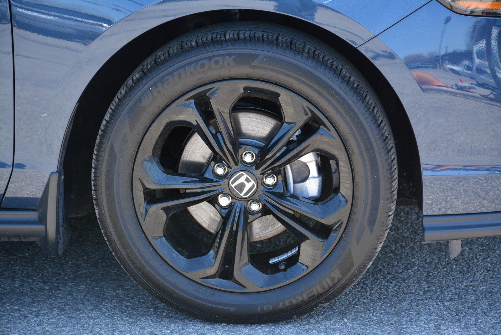 Used 2025 Honda Accord SE image 32