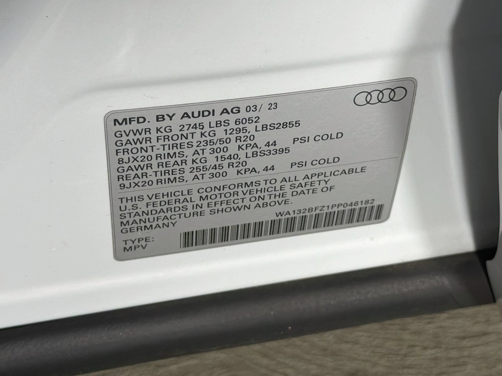 Certified 2023 Audi Q4 e-tron Premium Plus w/ Premium Plus AWD/4WD image 33