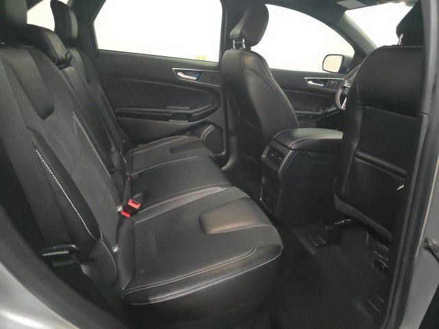 Used 2023 Ford Edge ST image 6