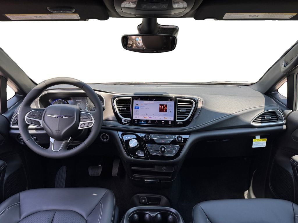 New 2026 Chrysler Pacifica Select image 10