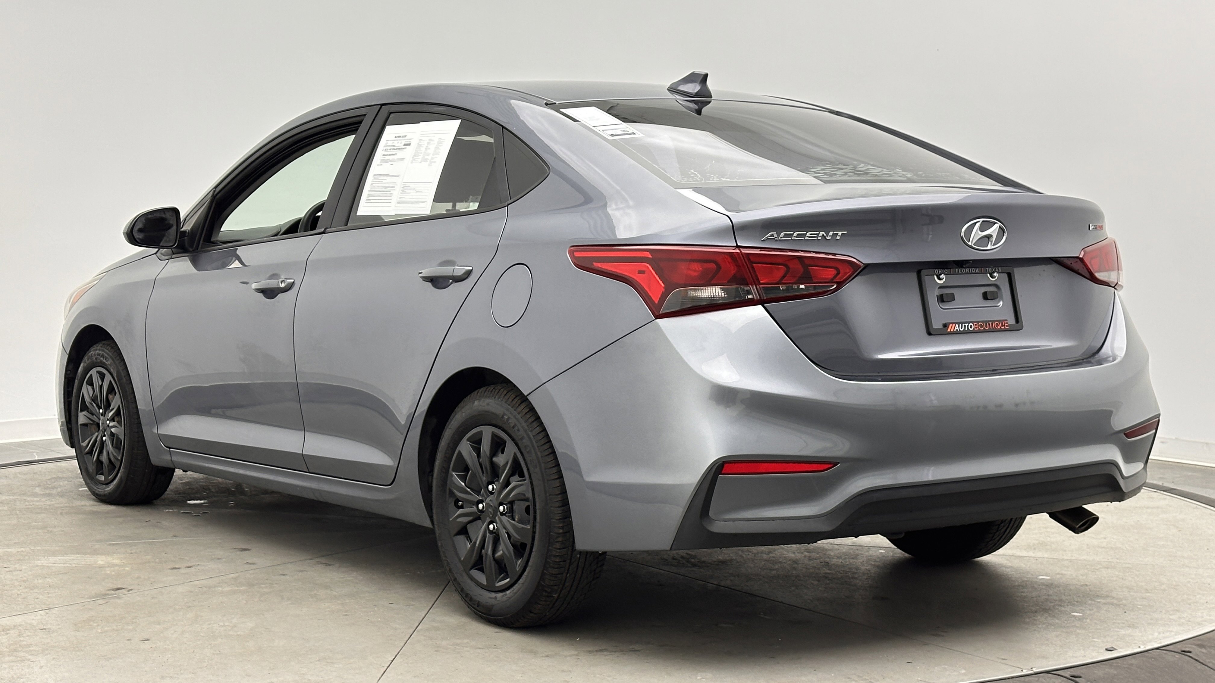 Used 2020 Hyundai Accent SE image 5