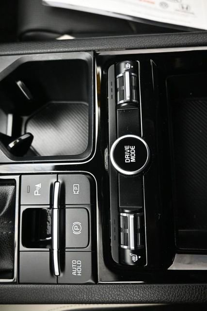 Used 2025 Kia K5 GT-Line w/ GT-Line Premium Package image 18