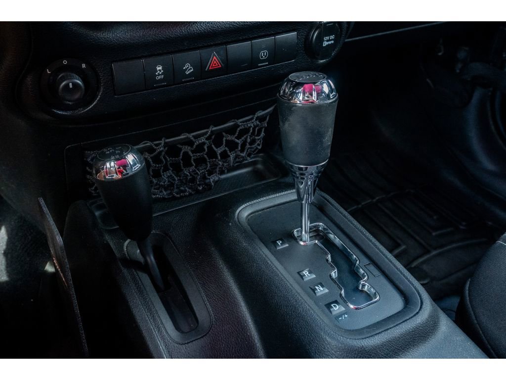 Used 2014 Jeep Wrangler Unlimited Sahara w/ Max Tow Package image 24