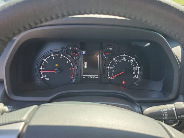 Used 2023 Toyota 4Runner SR5 image 32