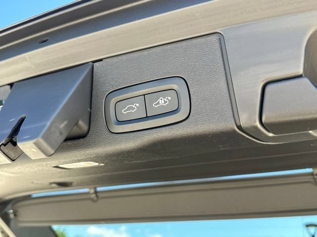 Used 2021 Volvo XC60 T5 Inscription w/ Protection Package Premier AWD/4WD image 35
