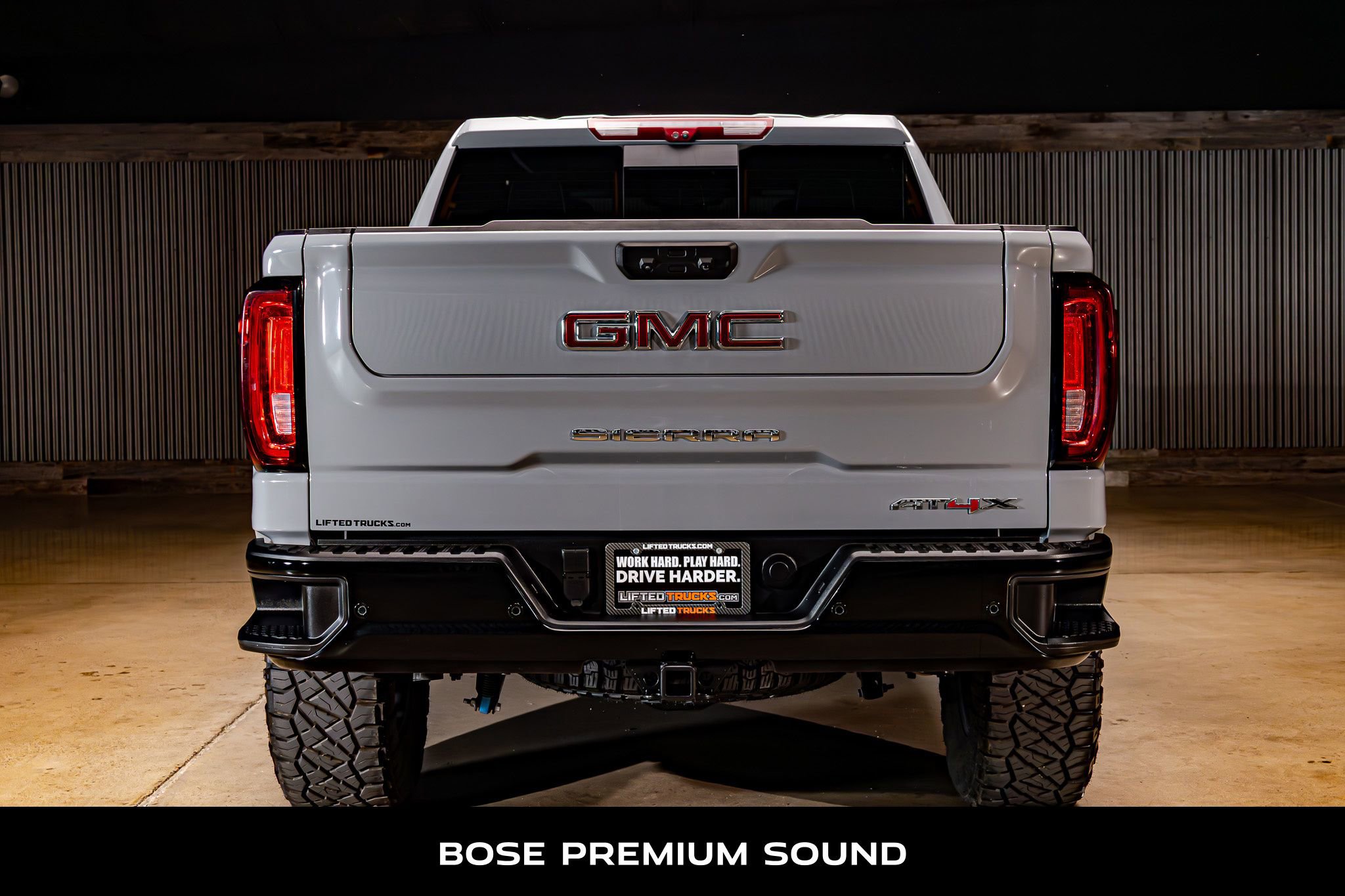 Used 2025 GMC Sierra 1500 AT4X image 7