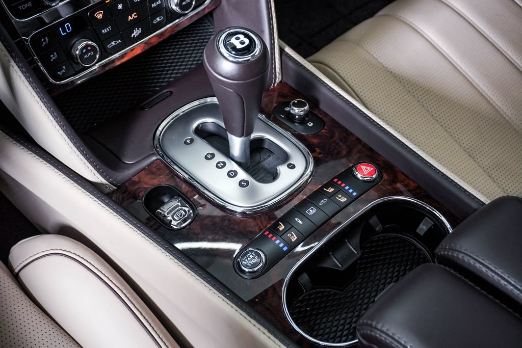 Used 2014 Bentley Flying Spur W12 AWD/4WD image 28