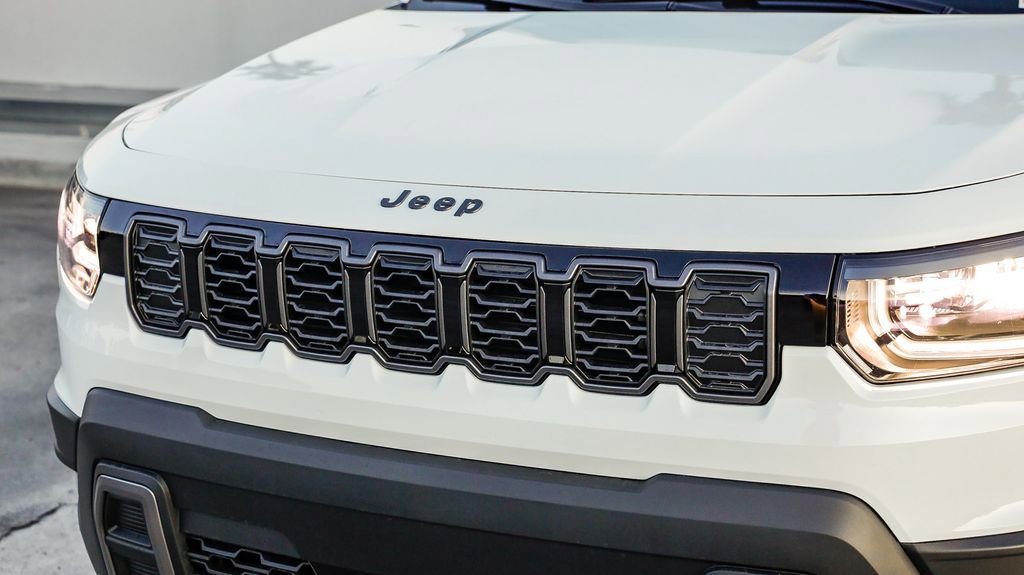 New 2026 Jeep Cherokee Limited image 6