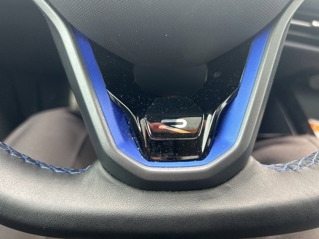 Used 2024 Volkswagen Golf R image 18