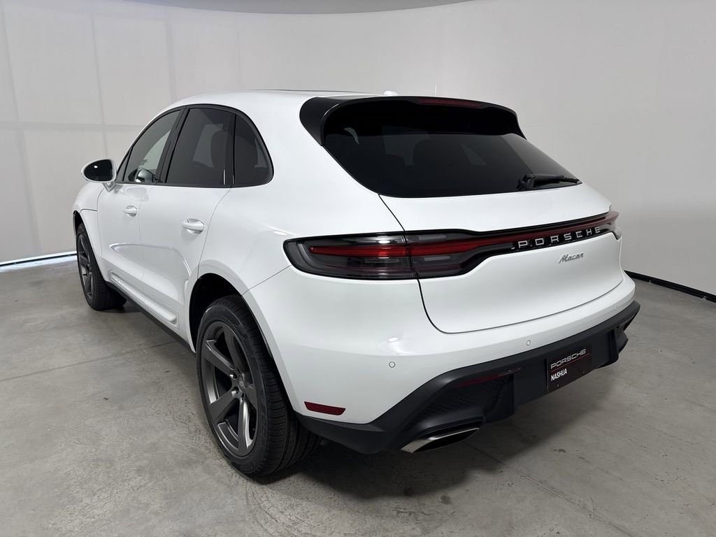 New 2026 Porsche Macan AWD/4WD image 3