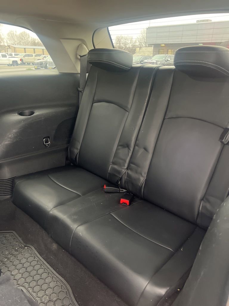 Used 2018 Dodge Journey Crossroad w/ Popular Equipment Group image 11