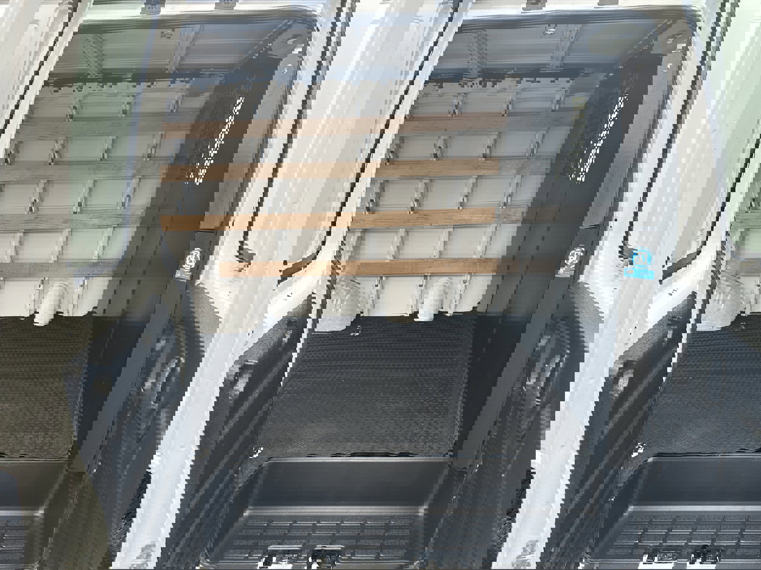 Used 2024 Chevrolet Express 2500 w/ Driver Convenience Package image 15