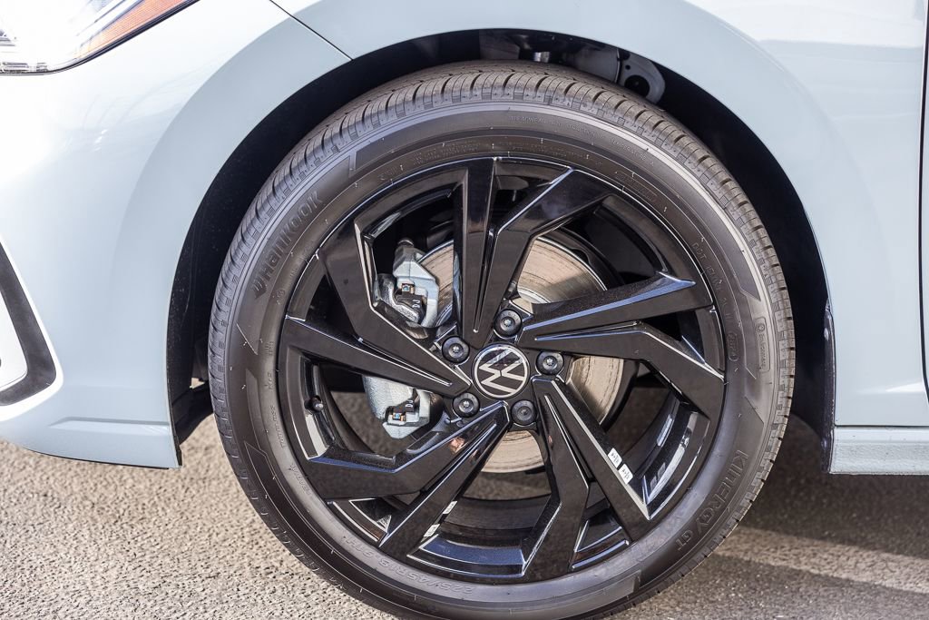 New 2026 Volkswagen Jetta SE FWD image 5