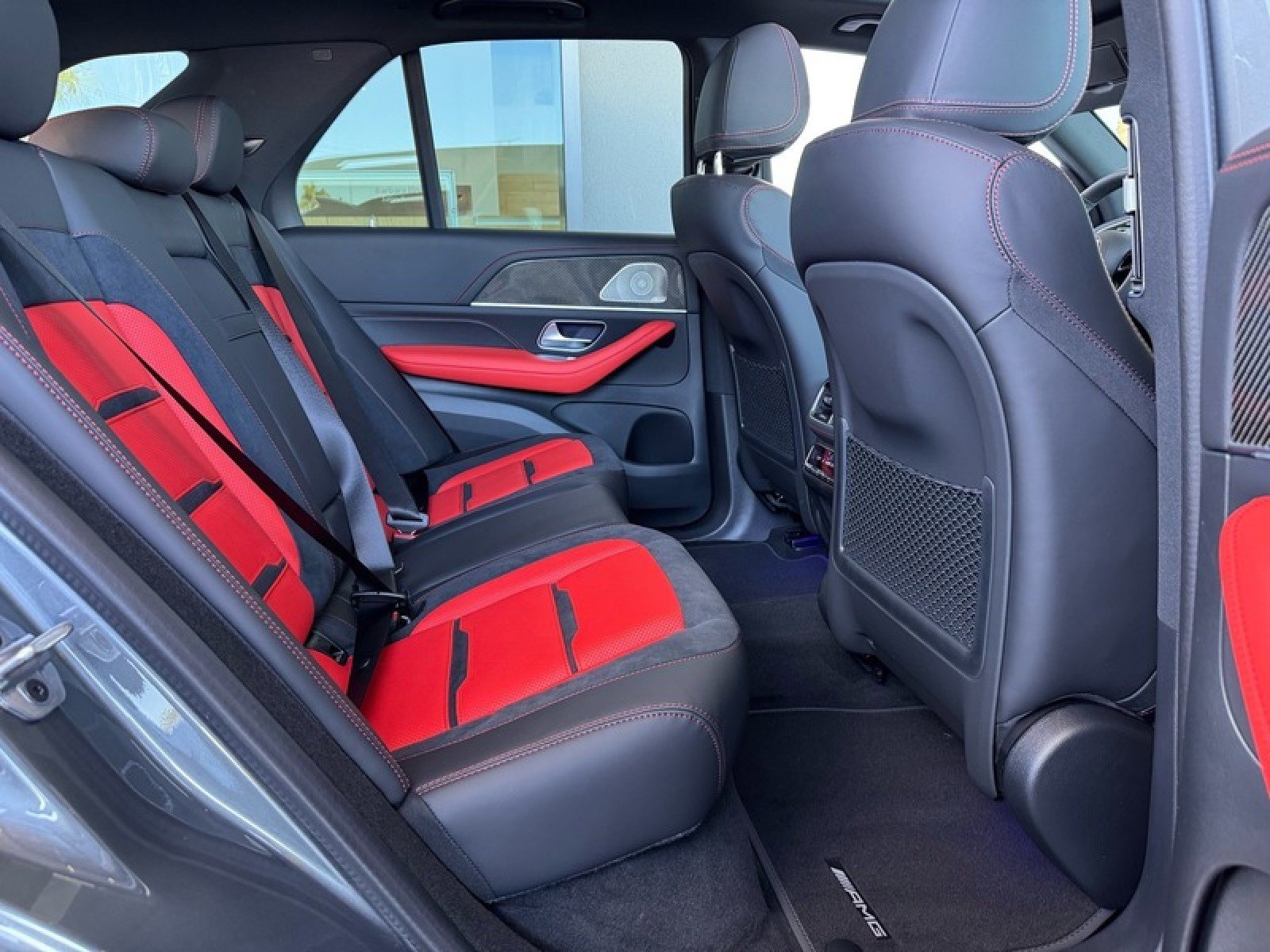 New 2026 Mercedes-Benz GLE 53 AMG 4MATIC image 17