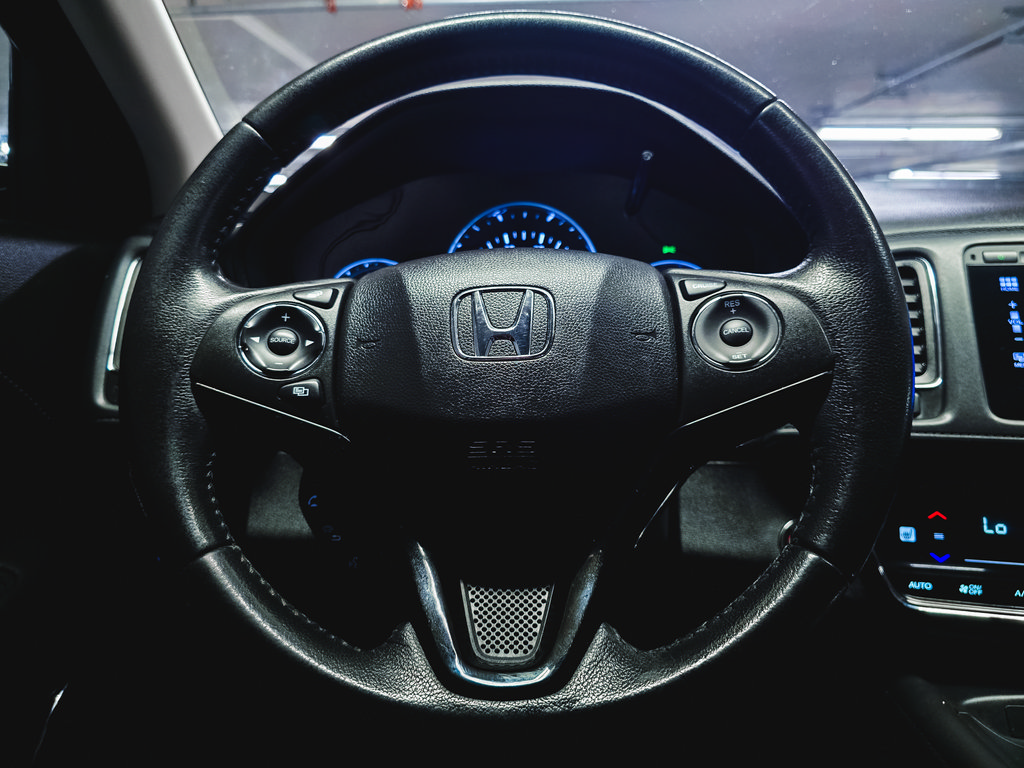 Used 2016 Honda HR-V EX-L image 22