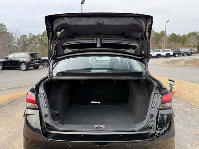 Used 2024 Nissan Versa S w/ S Plus Package image 29