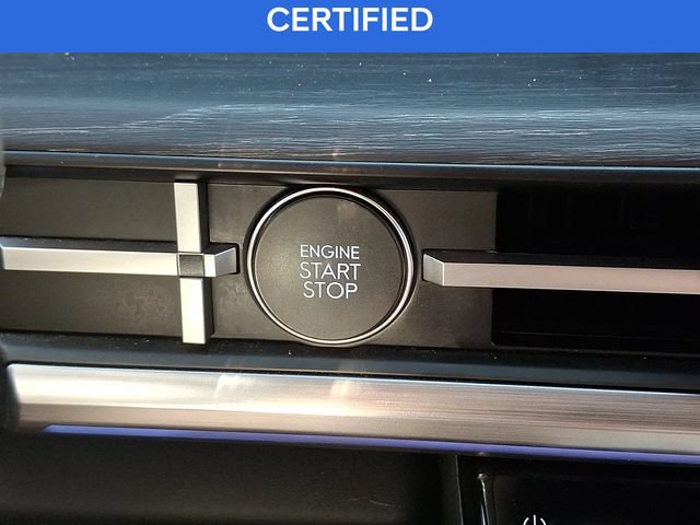 Certified 2025 Hyundai Santa Fe Limited AWD/4WD image 24