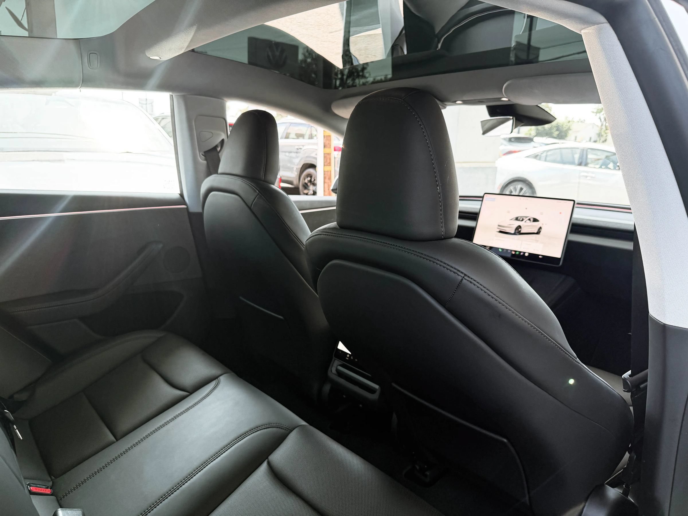 Used 2025 Tesla Model 3 Long Range RWD image 28