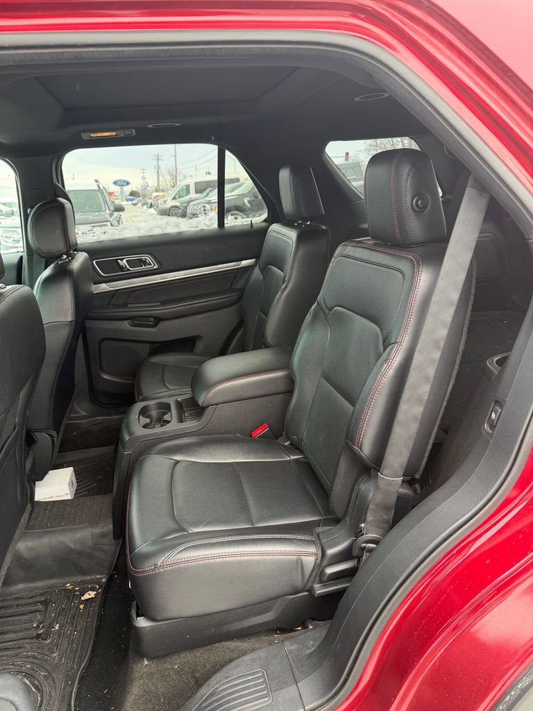 Used 2016 Ford Explorer Sport w/ Equipment Group 401A image 4