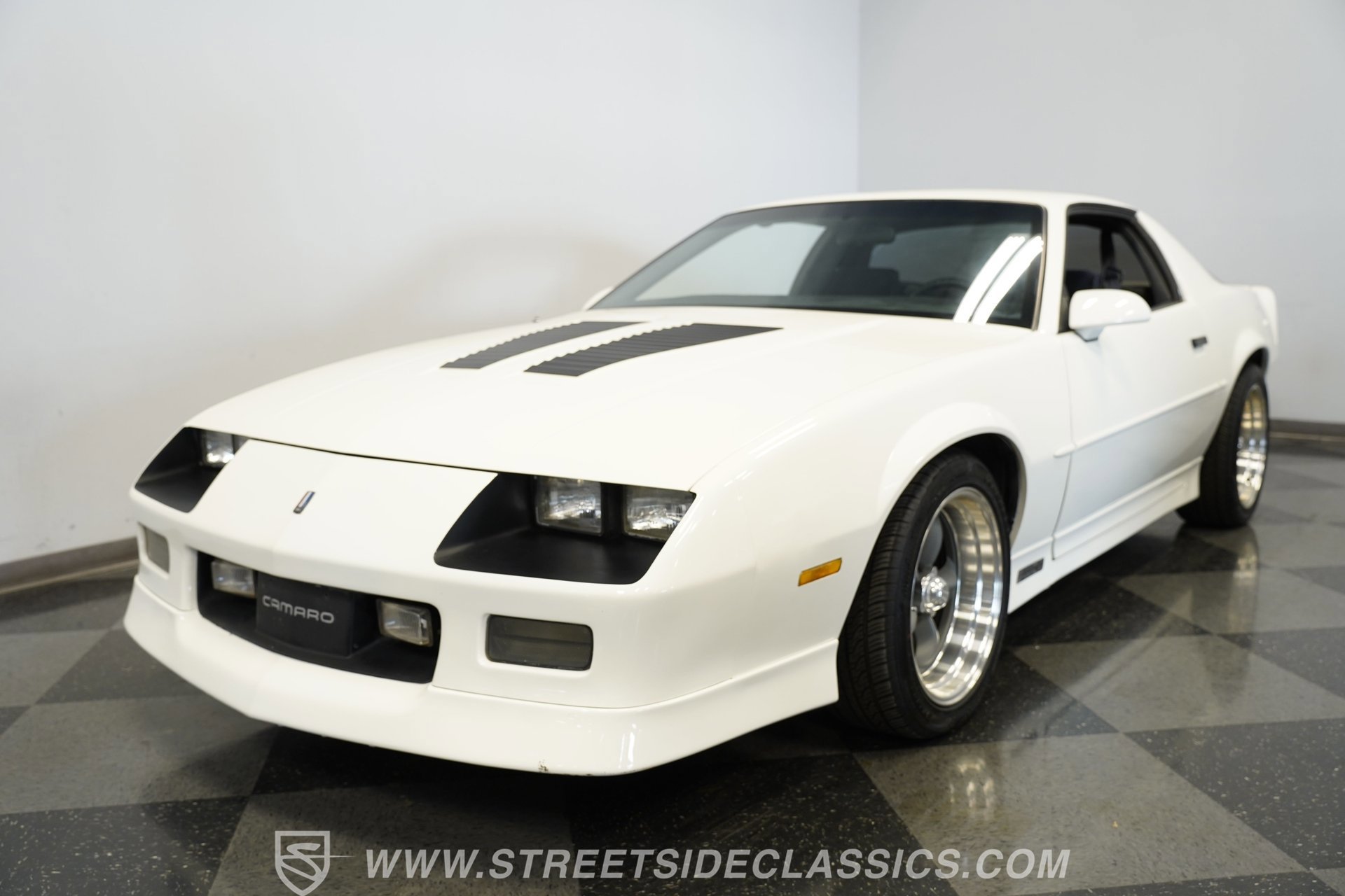 Used 1988 Chevrolet Camaro LT image 18