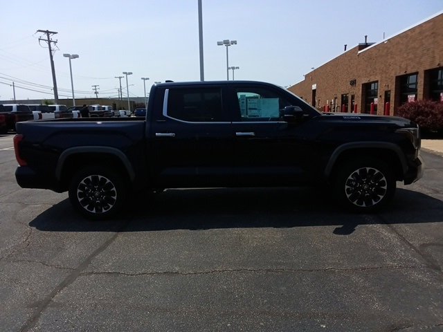 New 2025 Toyota Tundra Limited image 3