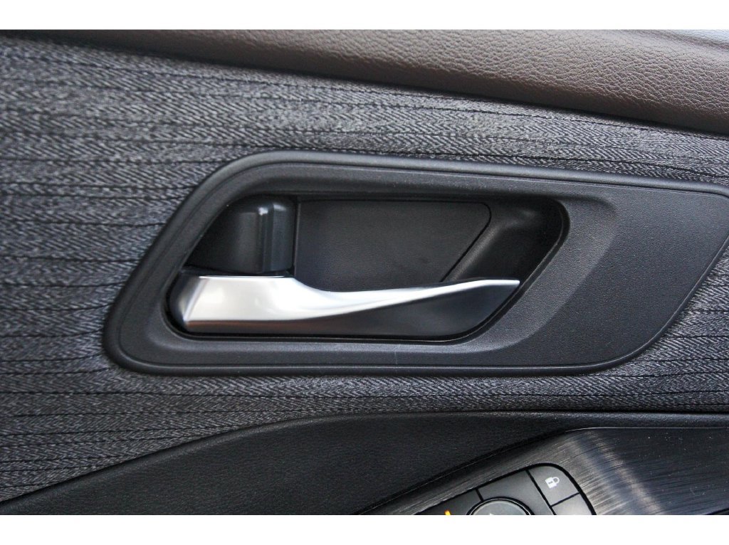 Used 2022 Nissan Rogue SV AWD/4WD image 23