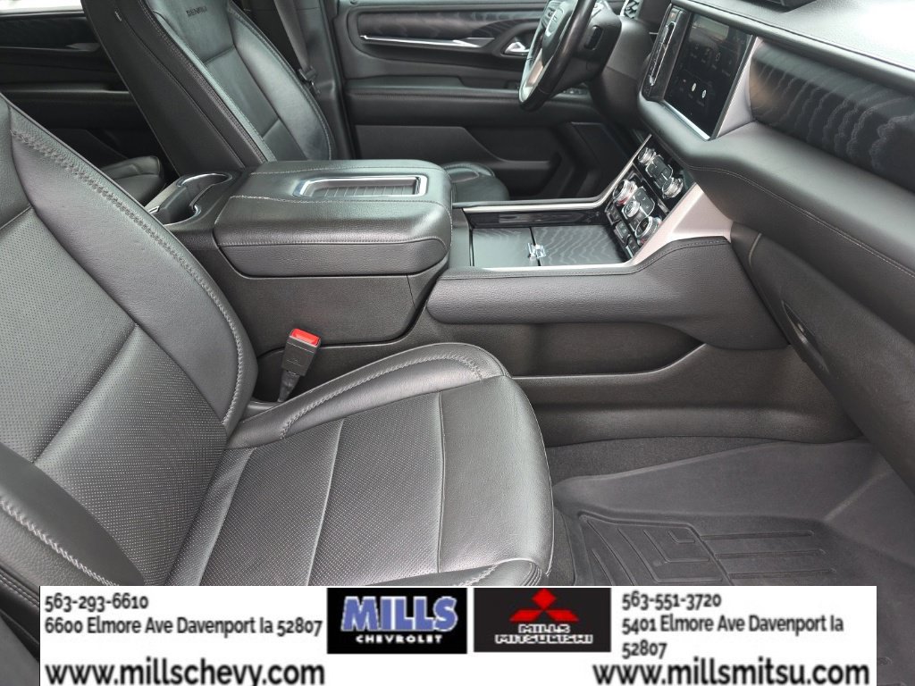 Used 2022 GMC Yukon XL Denali AWD/4WD image 22