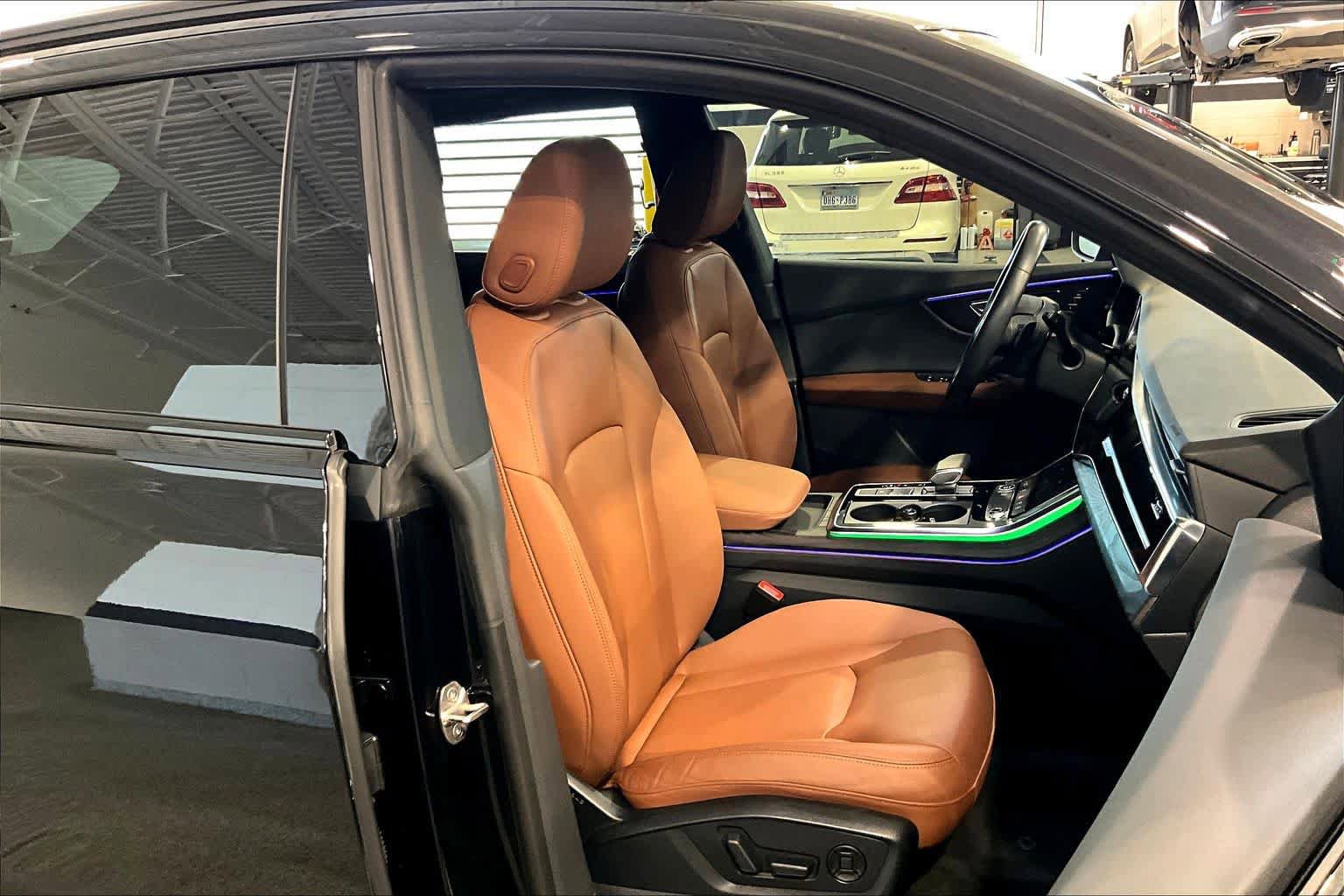 Used 2021 Audi Q8 Premium Plus w/ Premium Plus Package AWD/4WD image 9