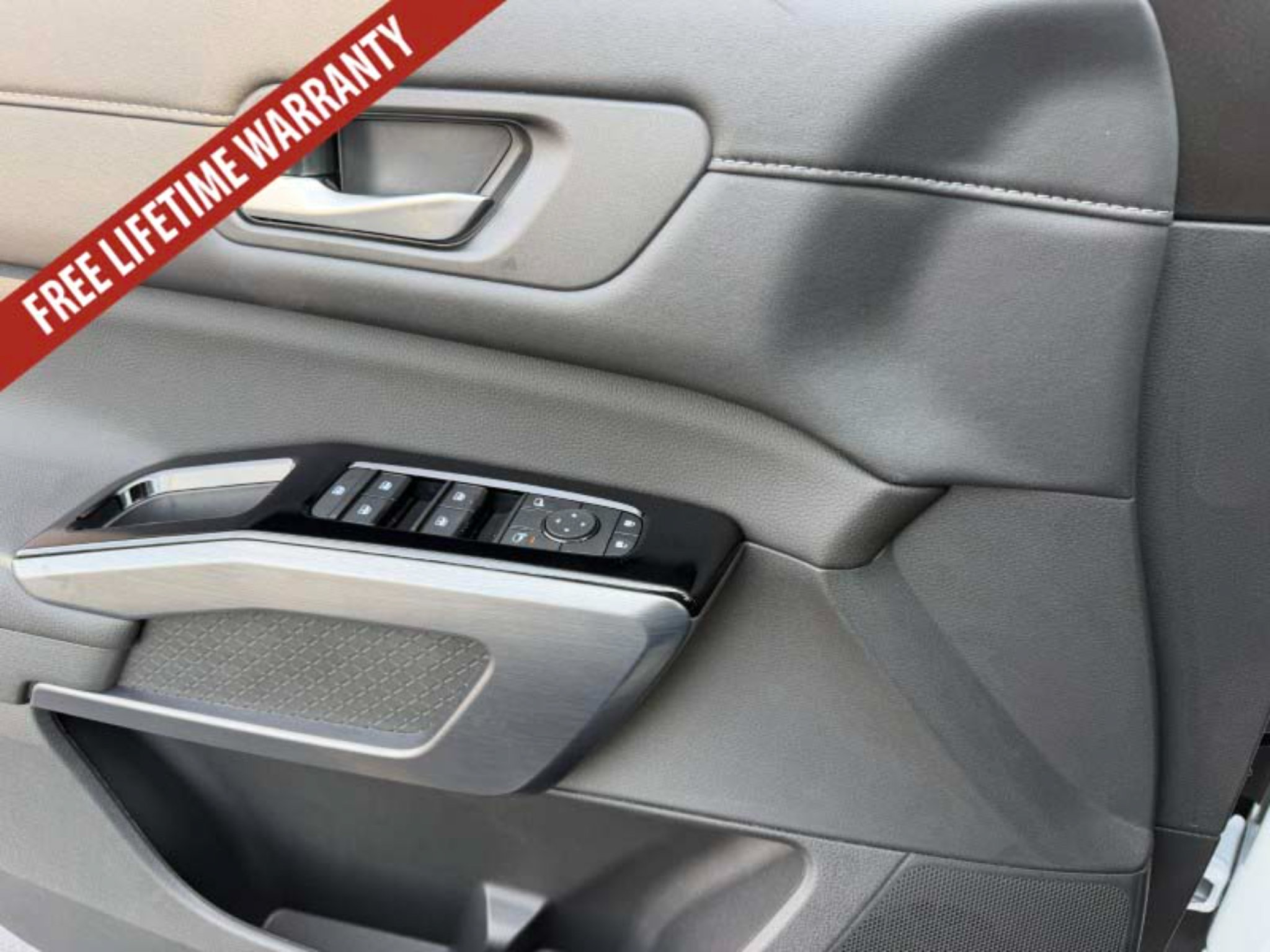 New 2026 Nissan Pathfinder SL FWD image 20