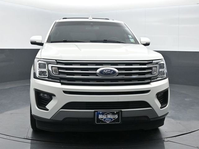 Used 2021 Ford Expedition Max XLT image 2
