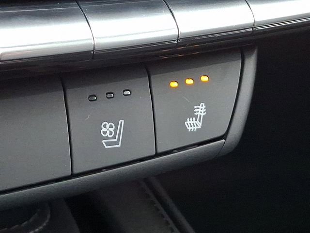 Certified 2025 Cadillac XT4 Sport image 24