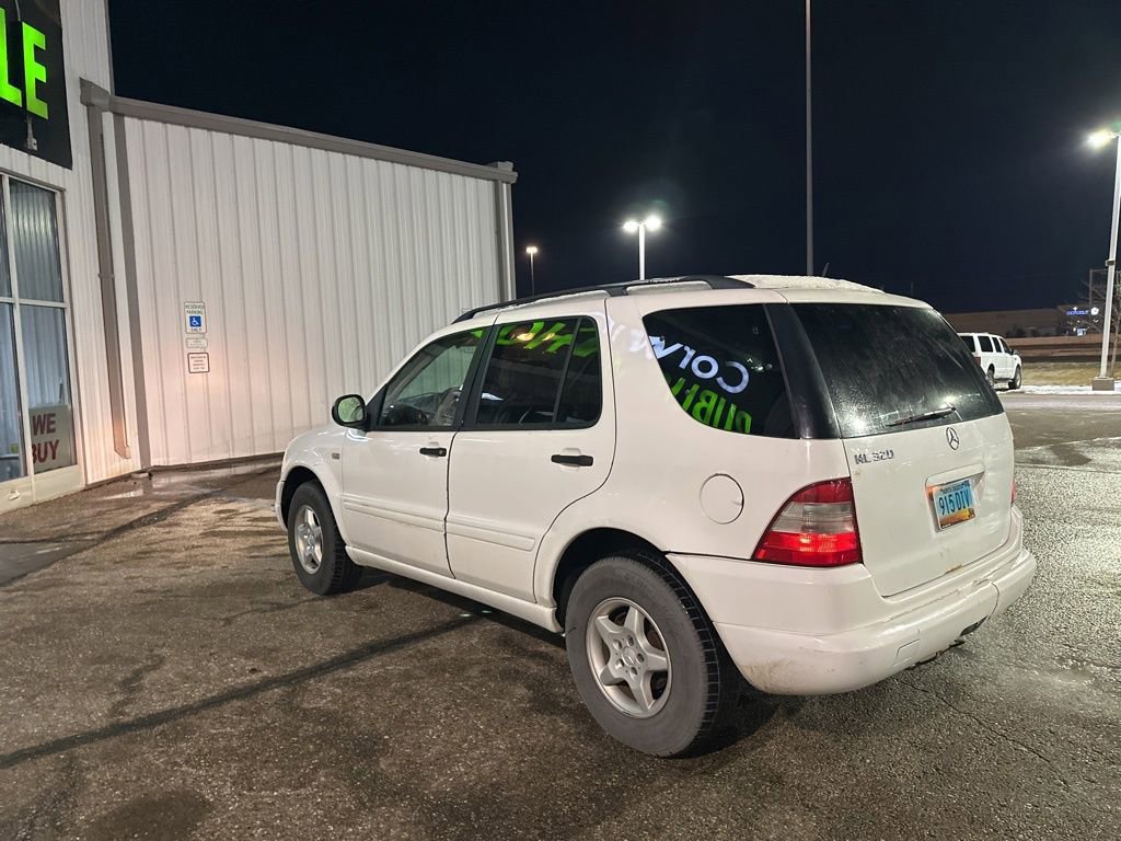 Used 2000 Mercedes-Benz ML 320 4MATIC image 6