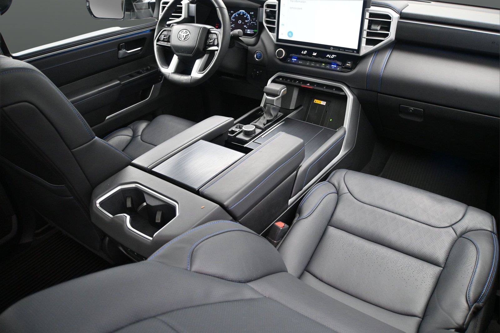 Used 2024 Toyota Tundra Platinum AWD/4WD image 24