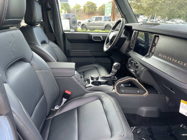 New 2025 Ford Bronco Badlands AWD/4WD image 32