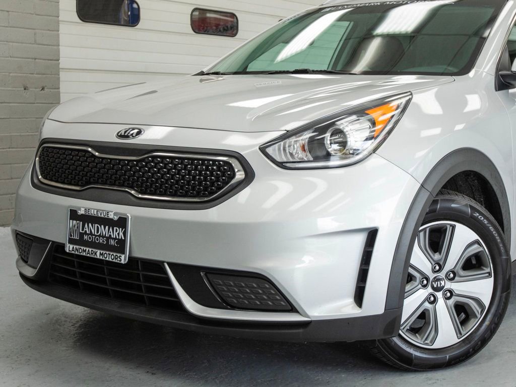 Used 2019 Kia Niro LX FWD image 13