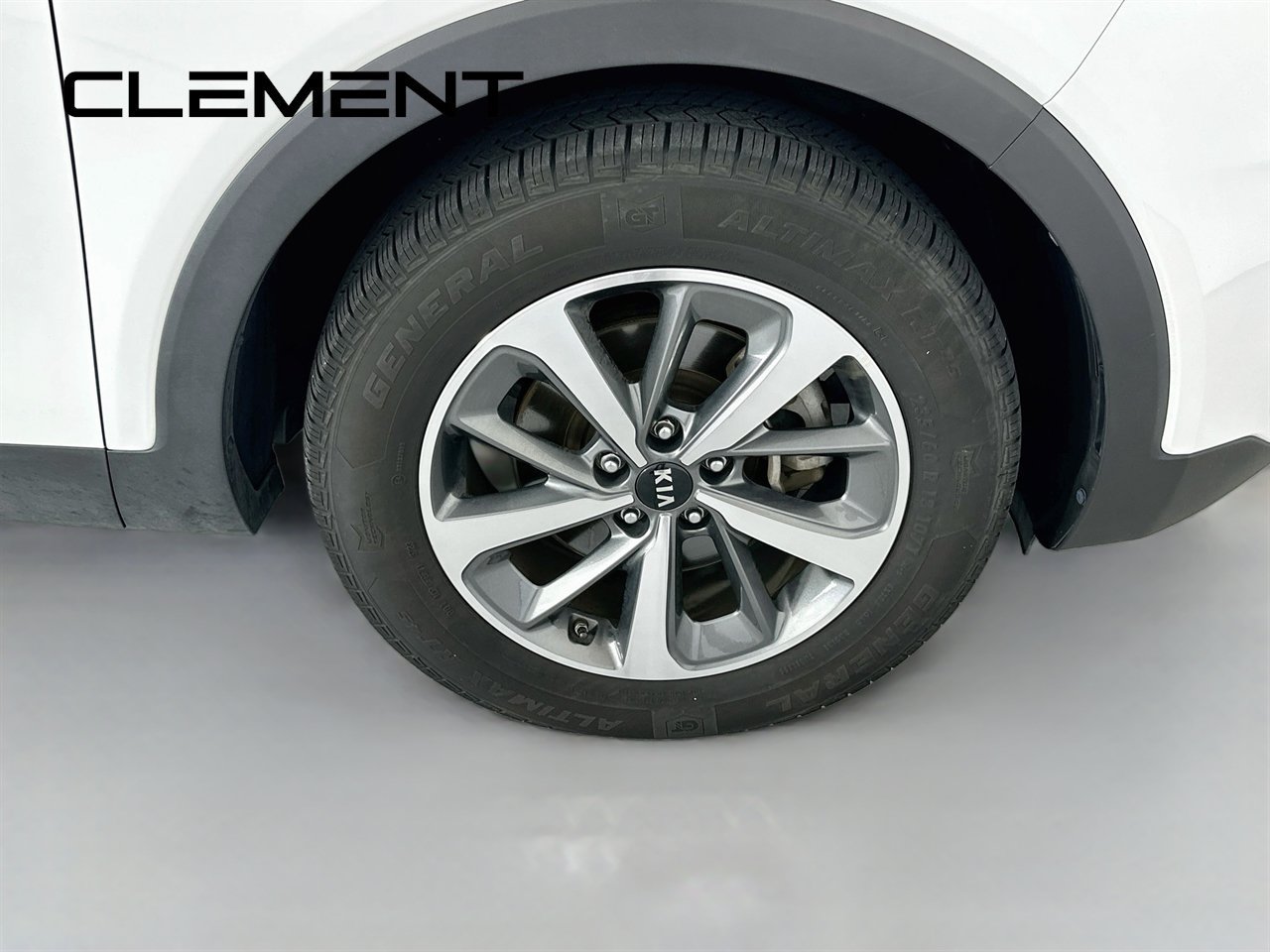 Used 2019 Kia Sorento EX FWD image 35