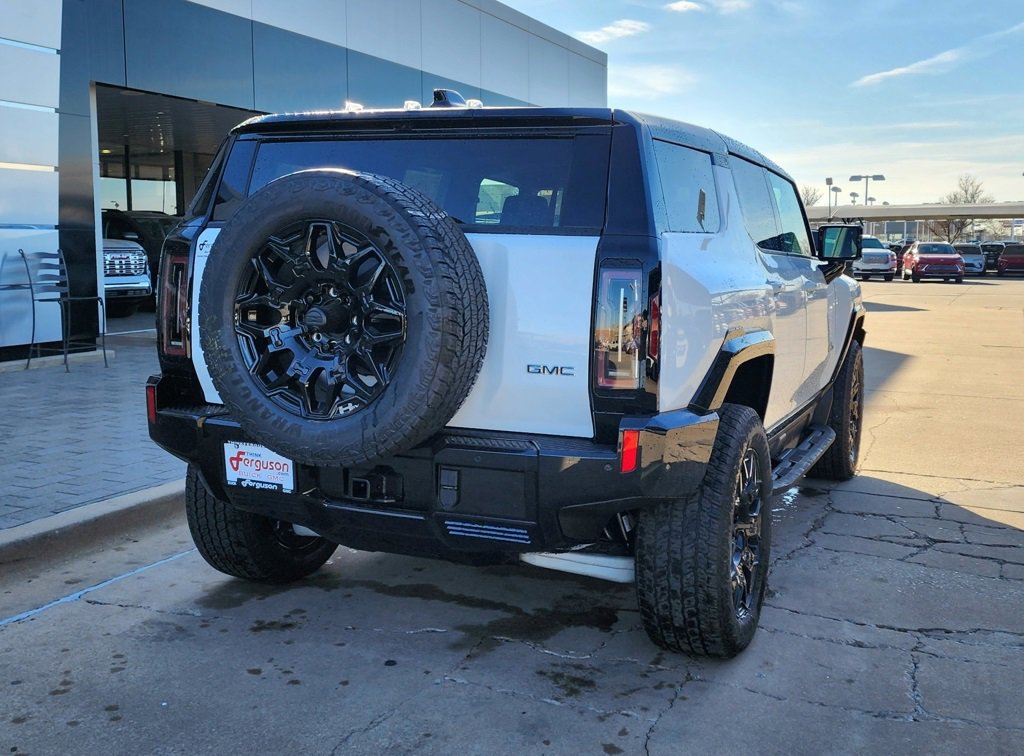 New 2026 GMC Hummer EV SUV image 3