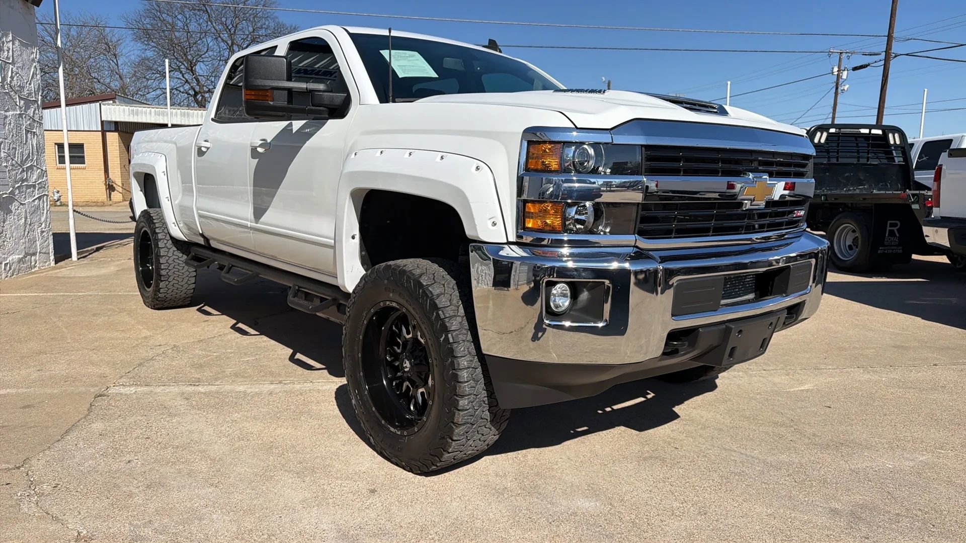 Used 2017 Chevrolet Silverado 2500 LT w/ Z71 Package, Off-Road image 4