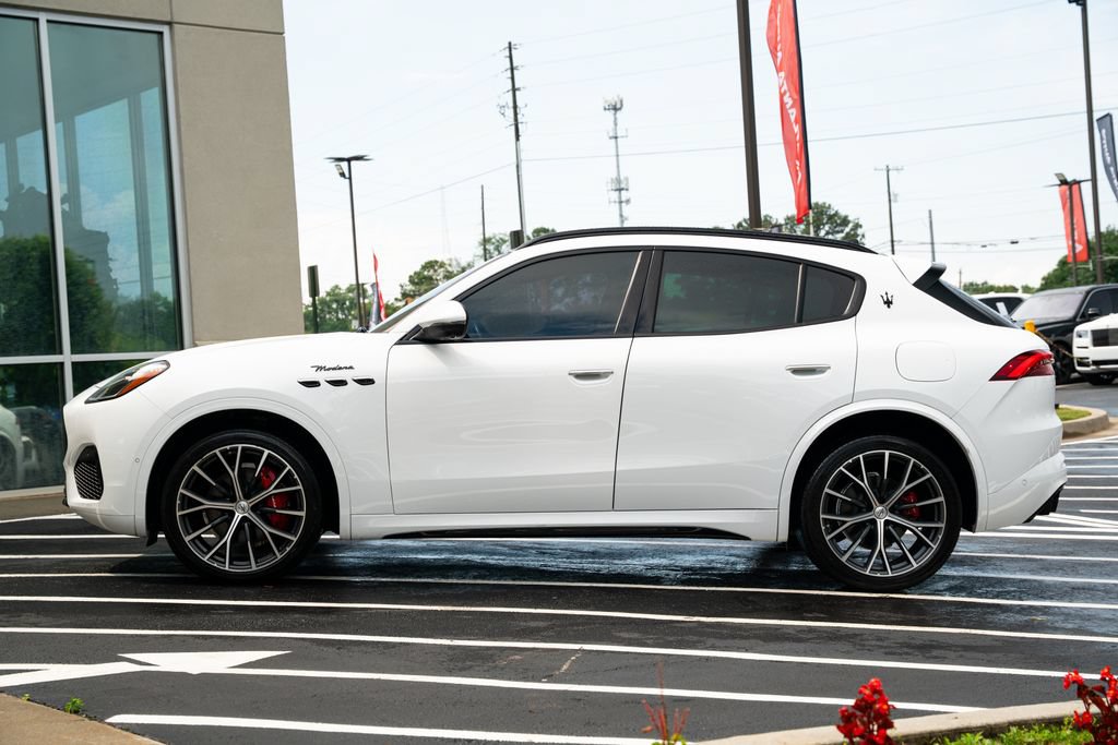 Used 2023 Maserati Grecale Modena AWD/4WD image 20
