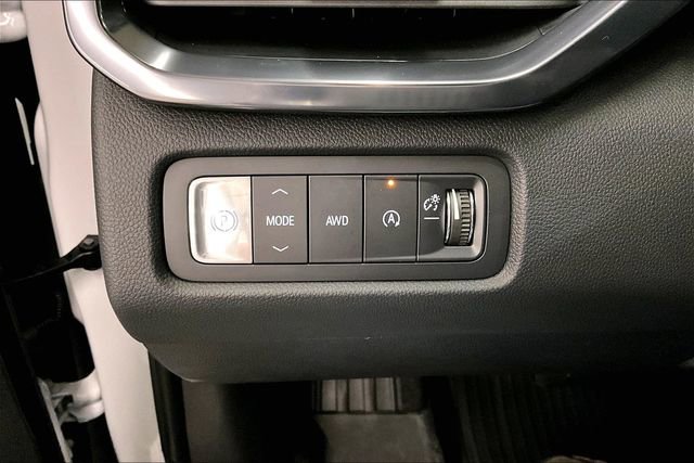 Used 2025 GMC Acadia AT4 w/ LPO, Floor Liner Package image 40