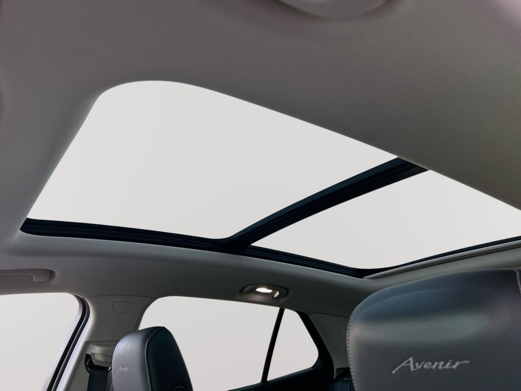 Used 2021 Buick Envision Avenir AWD/4WD image 19