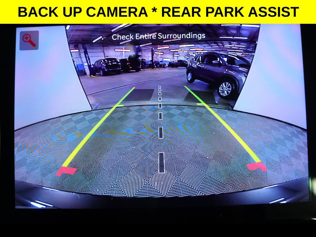 Used 2023 Jeep Grand Cherokee Limited w/ Black Appearance Package image 11