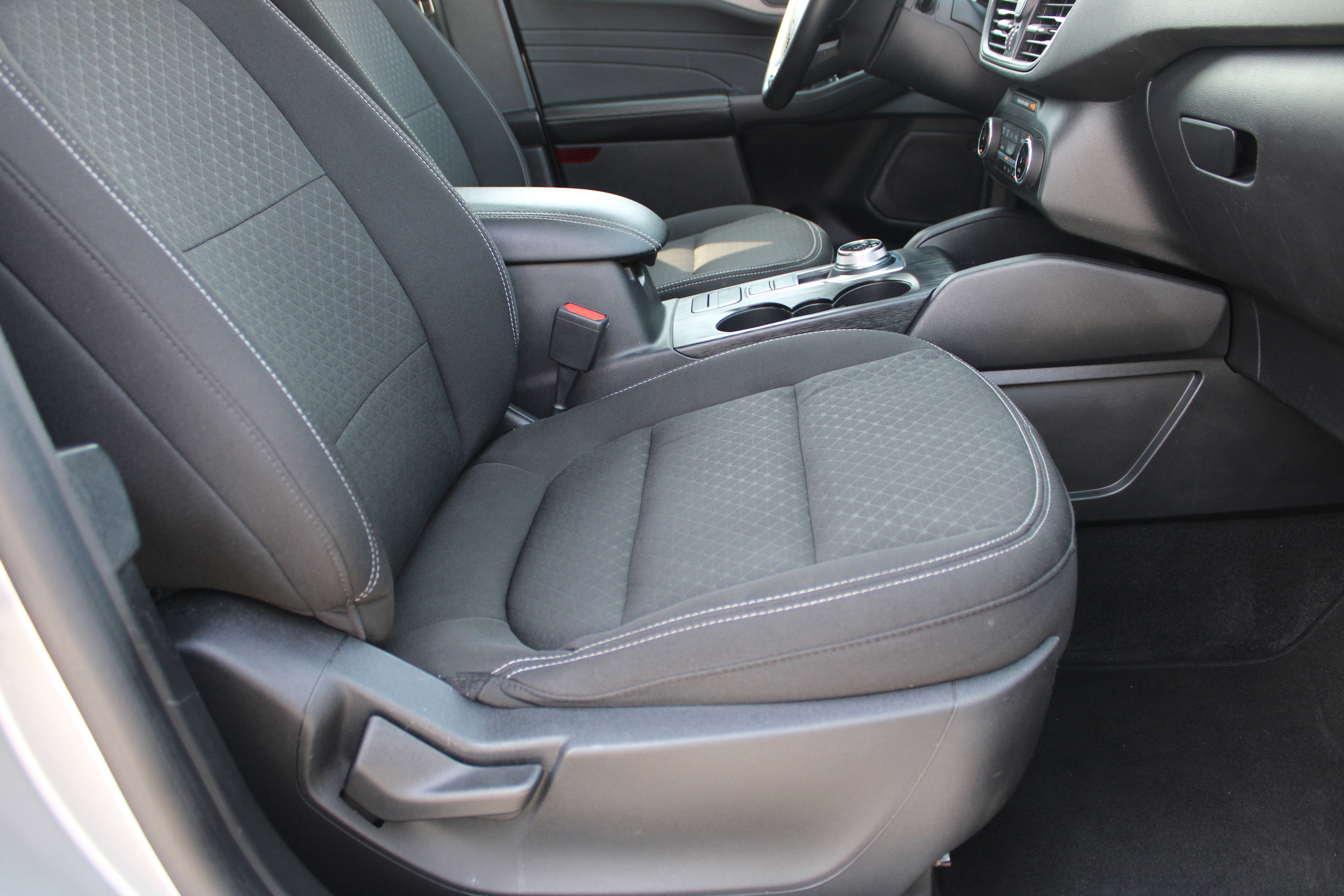 Used 2024 Ford Escape Active w/ Cold Weather Package image 17