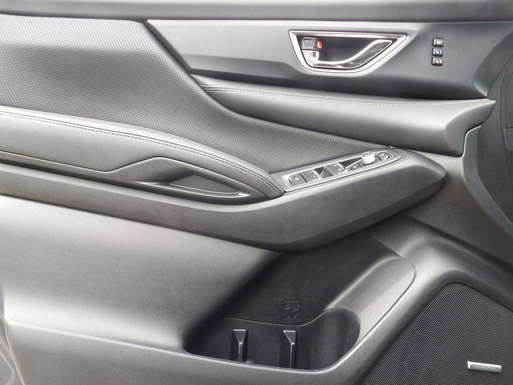 Used 2023 Subaru Ascent Limited w/ Technology Package image 10